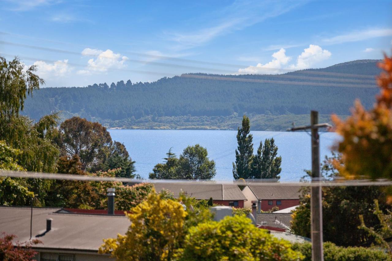 Lake Vista At Two Mile Bay- Taupo Central Home Zewnętrze zdjęcie